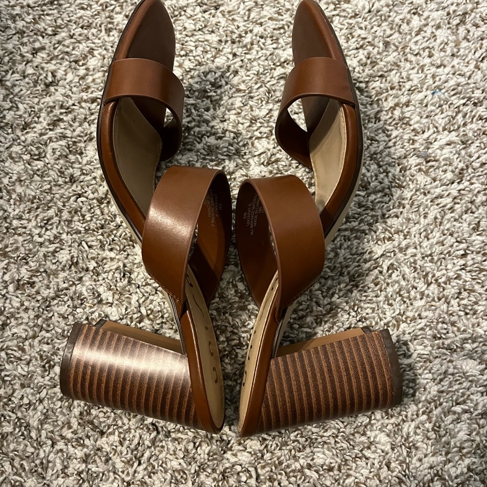 Brown Leather Block Heel Sandals